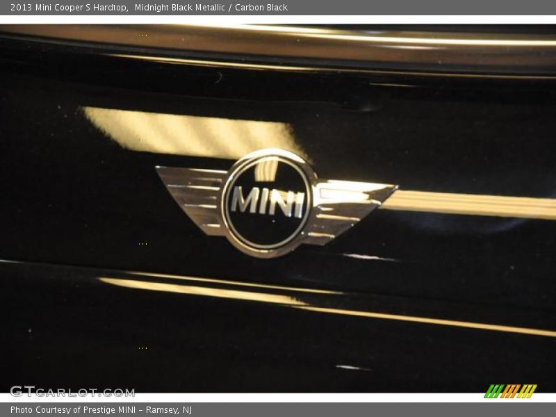 Midnight Black Metallic / Carbon Black 2013 Mini Cooper S Hardtop