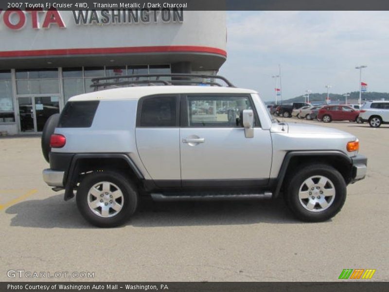Titanium Metallic / Dark Charcoal 2007 Toyota FJ Cruiser 4WD