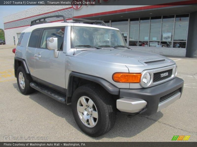 Titanium Metallic / Dark Charcoal 2007 Toyota FJ Cruiser 4WD