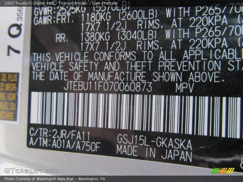 Titanium Metallic / Dark Charcoal 2007 Toyota FJ Cruiser 4WD