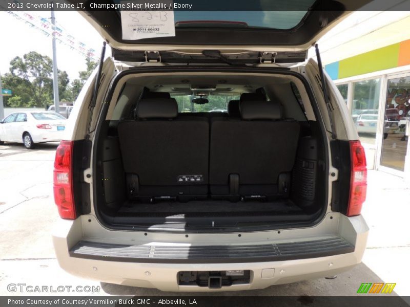 Champagne Silver Metallic / Ebony 2013 Chevrolet Tahoe LT