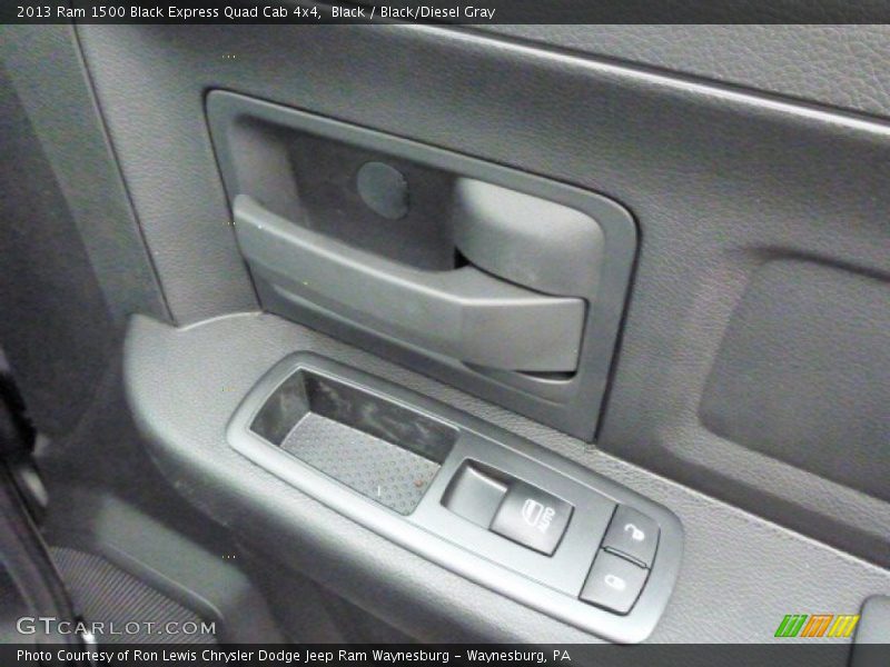 Black / Black/Diesel Gray 2013 Ram 1500 Black Express Quad Cab 4x4