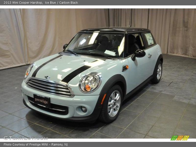 Ice Blue / Carbon Black 2013 Mini Cooper Hardtop