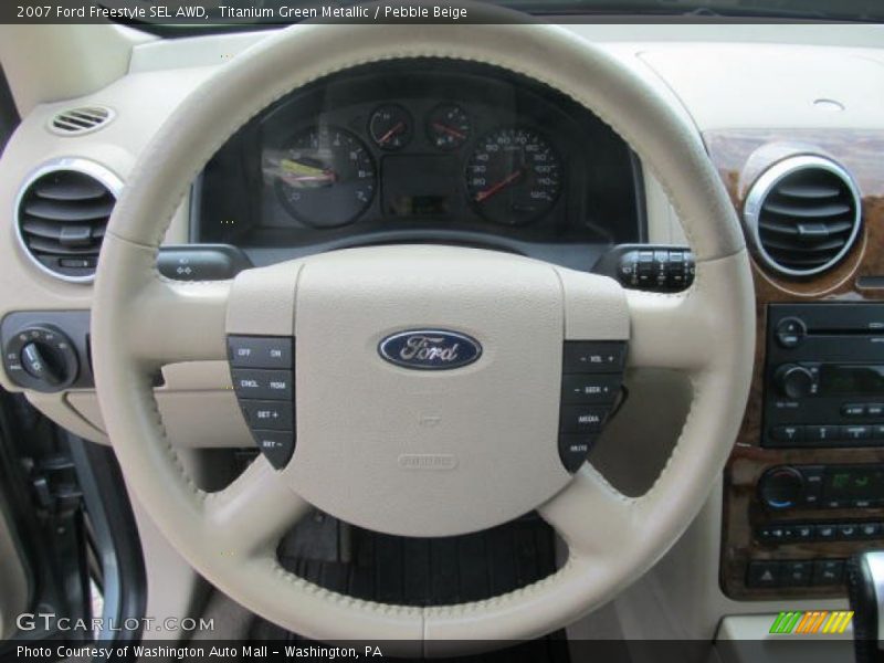  2007 Freestyle SEL AWD Steering Wheel