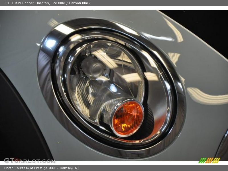 Ice Blue / Carbon Black 2013 Mini Cooper Hardtop