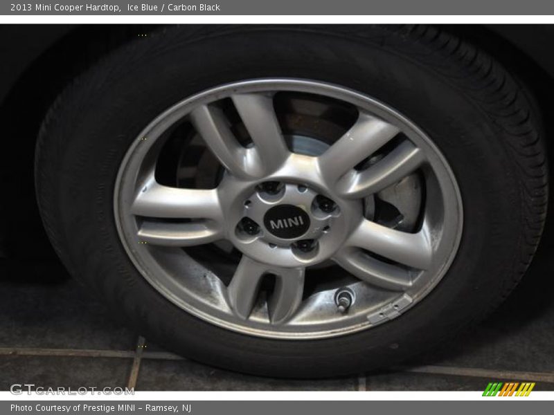 Ice Blue / Carbon Black 2013 Mini Cooper Hardtop
