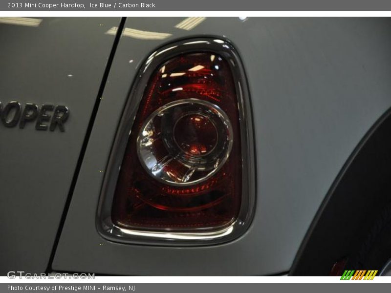 Ice Blue / Carbon Black 2013 Mini Cooper Hardtop