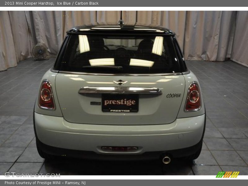 Ice Blue / Carbon Black 2013 Mini Cooper Hardtop