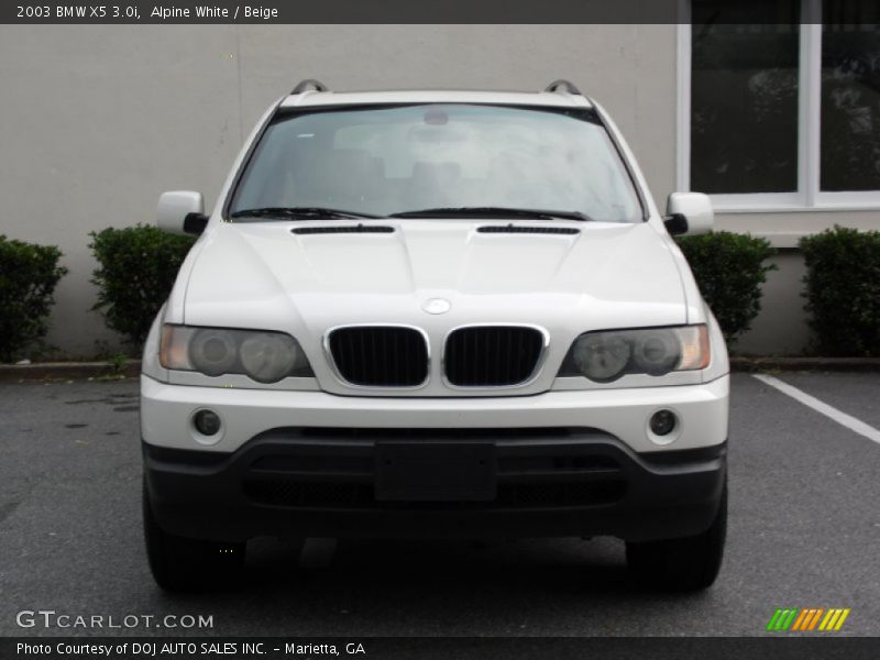 Alpine White / Beige 2003 BMW X5 3.0i