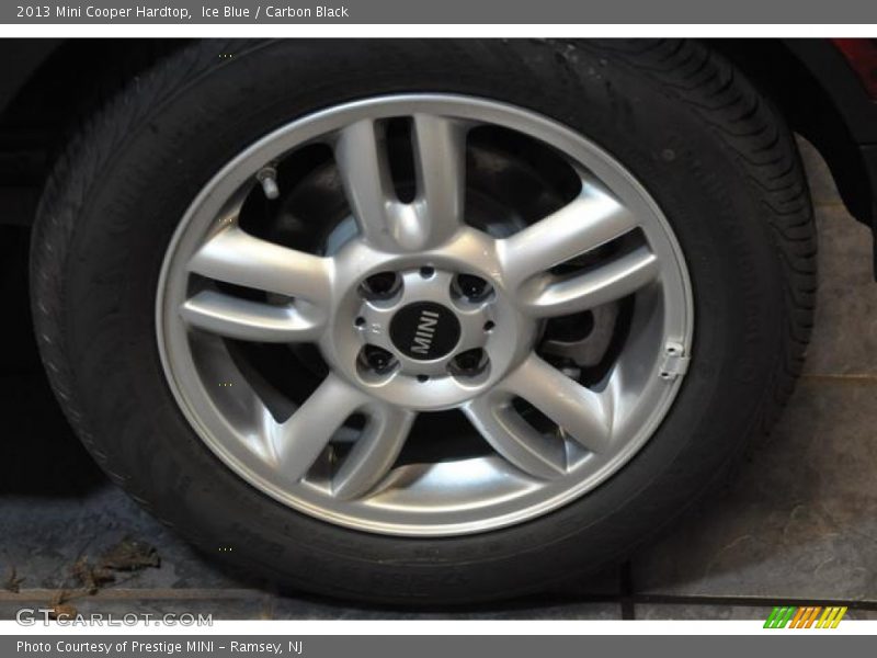 Ice Blue / Carbon Black 2013 Mini Cooper Hardtop