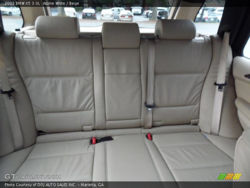 Alpine White / Beige 2003 BMW X5 3.0i