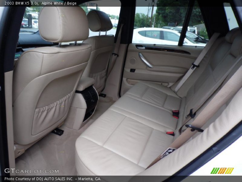 Alpine White / Beige 2003 BMW X5 3.0i
