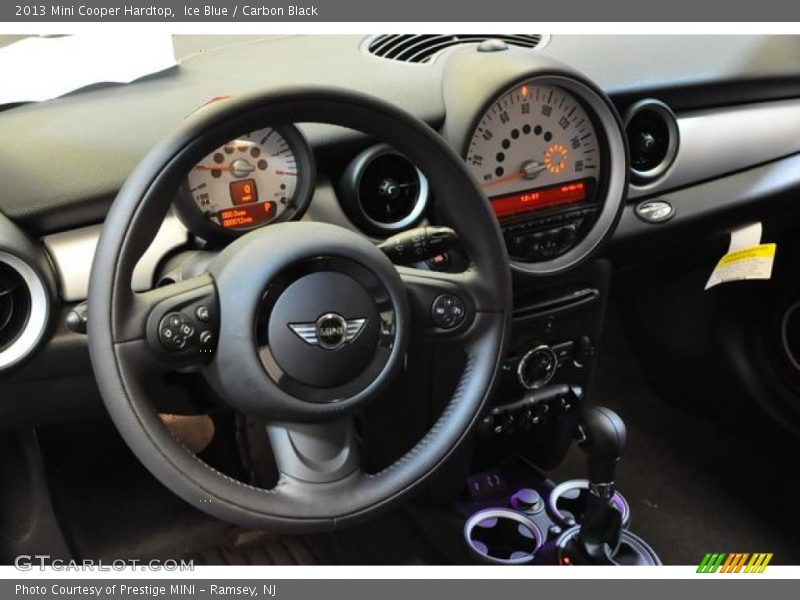 Ice Blue / Carbon Black 2013 Mini Cooper Hardtop