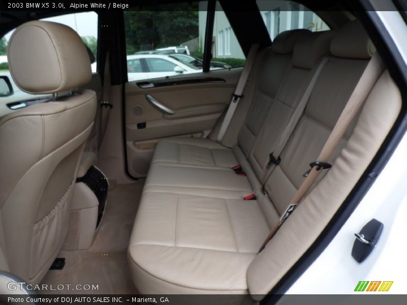Alpine White / Beige 2003 BMW X5 3.0i