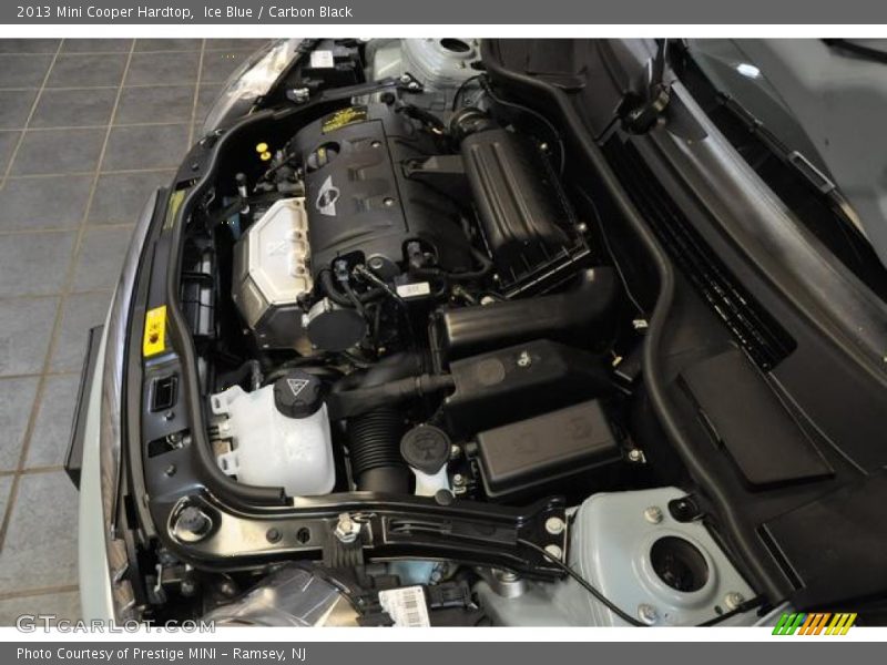 Ice Blue / Carbon Black 2013 Mini Cooper Hardtop