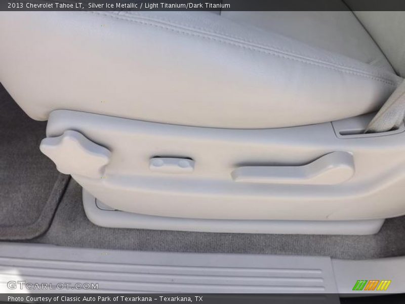 Silver Ice Metallic / Light Titanium/Dark Titanium 2013 Chevrolet Tahoe LT