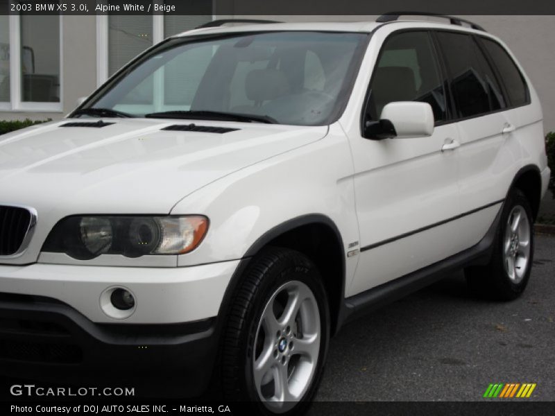 Alpine White / Beige 2003 BMW X5 3.0i