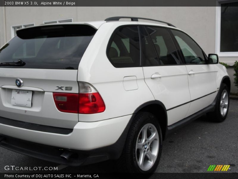 Alpine White / Beige 2003 BMW X5 3.0i