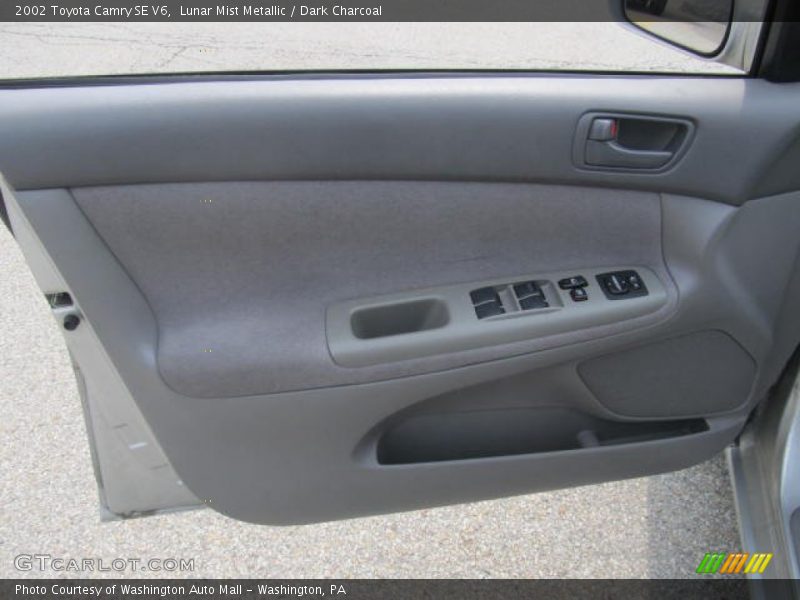 Lunar Mist Metallic / Dark Charcoal 2002 Toyota Camry SE V6