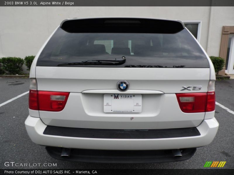 Alpine White / Beige 2003 BMW X5 3.0i