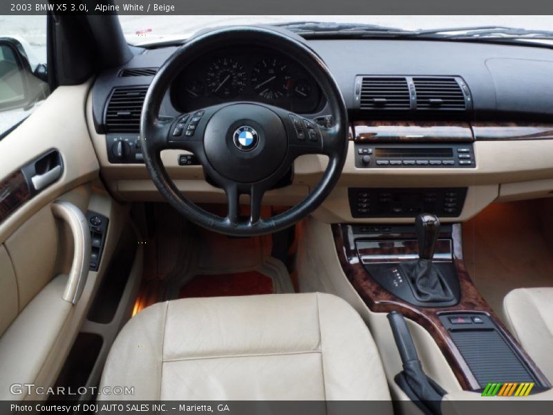 Alpine White / Beige 2003 BMW X5 3.0i