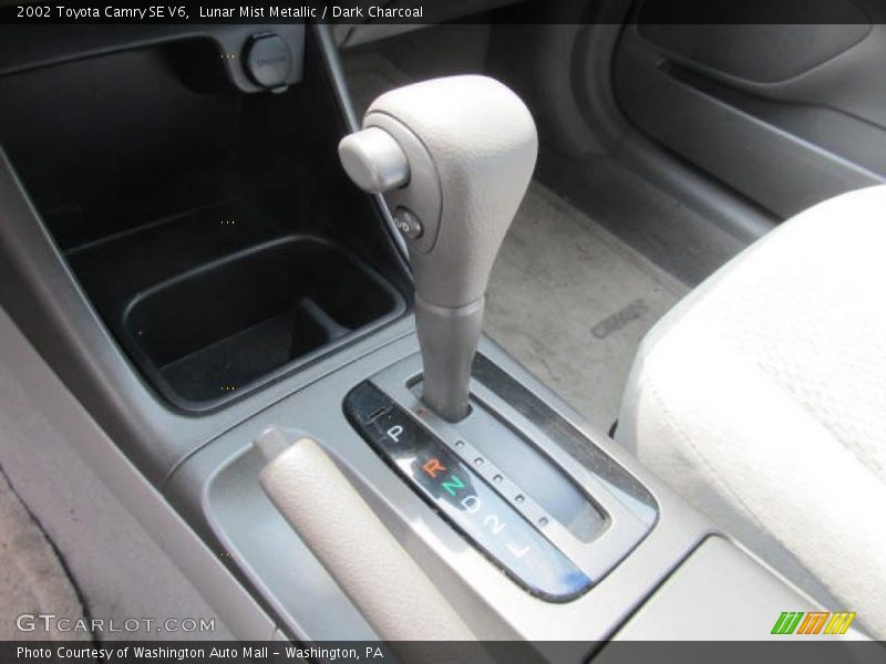 Lunar Mist Metallic / Dark Charcoal 2002 Toyota Camry SE V6