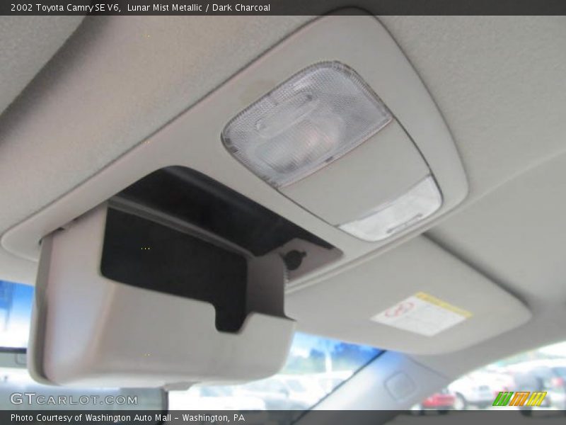 Lunar Mist Metallic / Dark Charcoal 2002 Toyota Camry SE V6