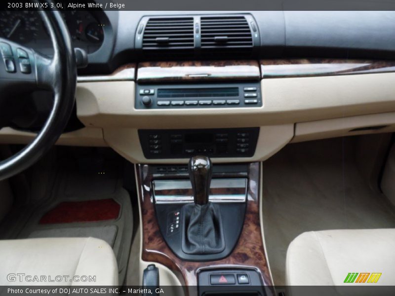 Alpine White / Beige 2003 BMW X5 3.0i