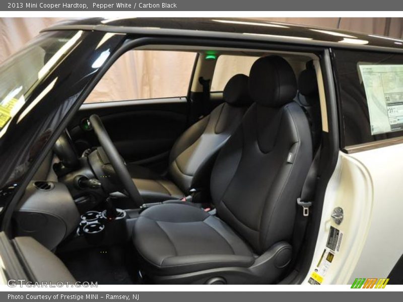 Pepper White / Carbon Black 2013 Mini Cooper Hardtop