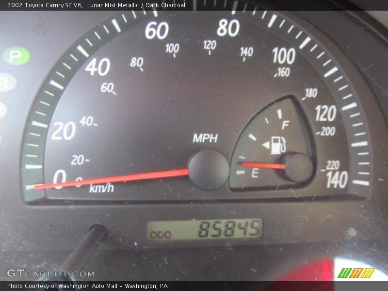 Lunar Mist Metallic / Dark Charcoal 2002 Toyota Camry SE V6