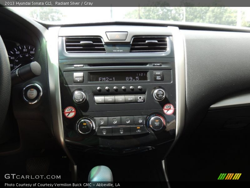 Radiant Silver / Gray 2013 Hyundai Sonata GLS