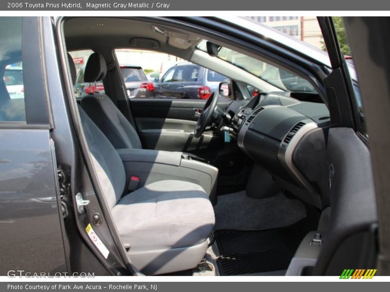 Magnetic Gray Metallic / Gray 2006 Toyota Prius Hybrid