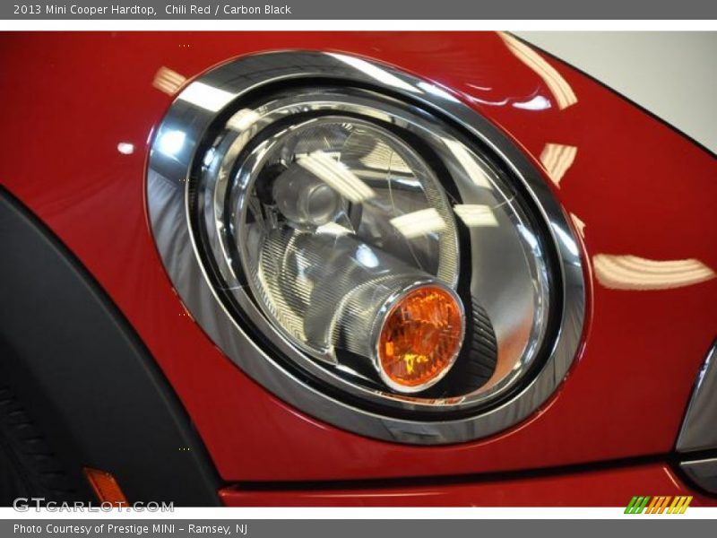Chili Red / Carbon Black 2013 Mini Cooper Hardtop