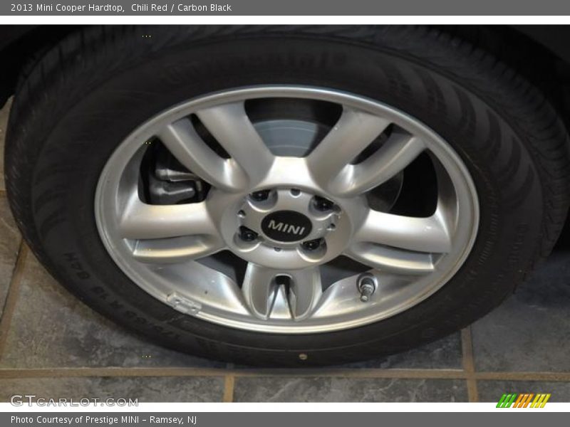 Chili Red / Carbon Black 2013 Mini Cooper Hardtop
