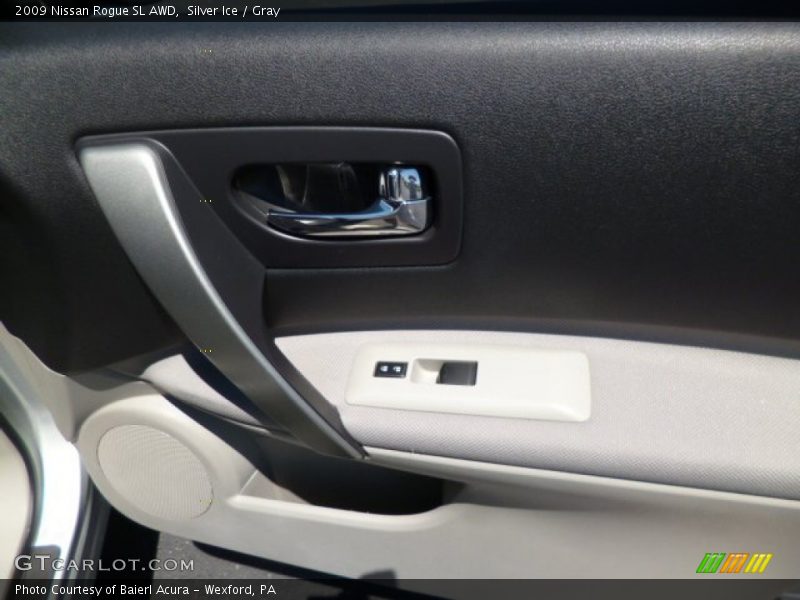 Silver Ice / Gray 2009 Nissan Rogue SL AWD