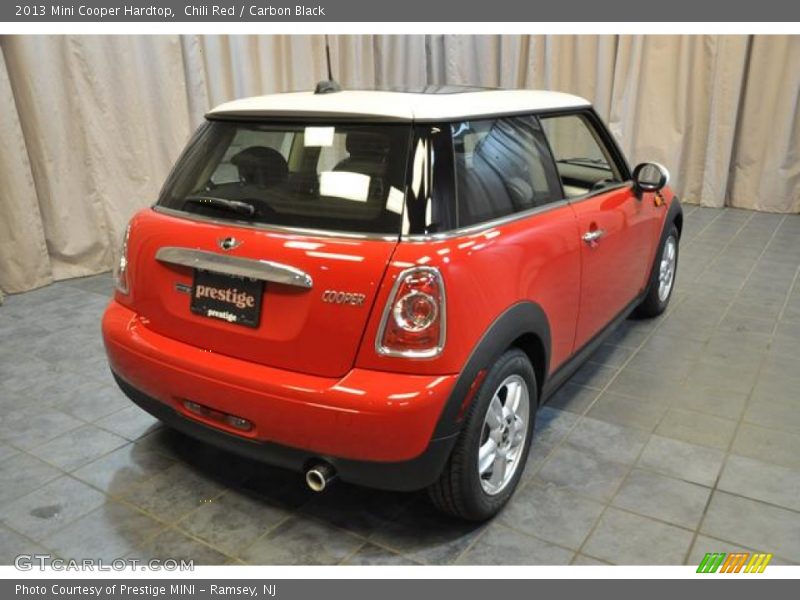 Chili Red / Carbon Black 2013 Mini Cooper Hardtop