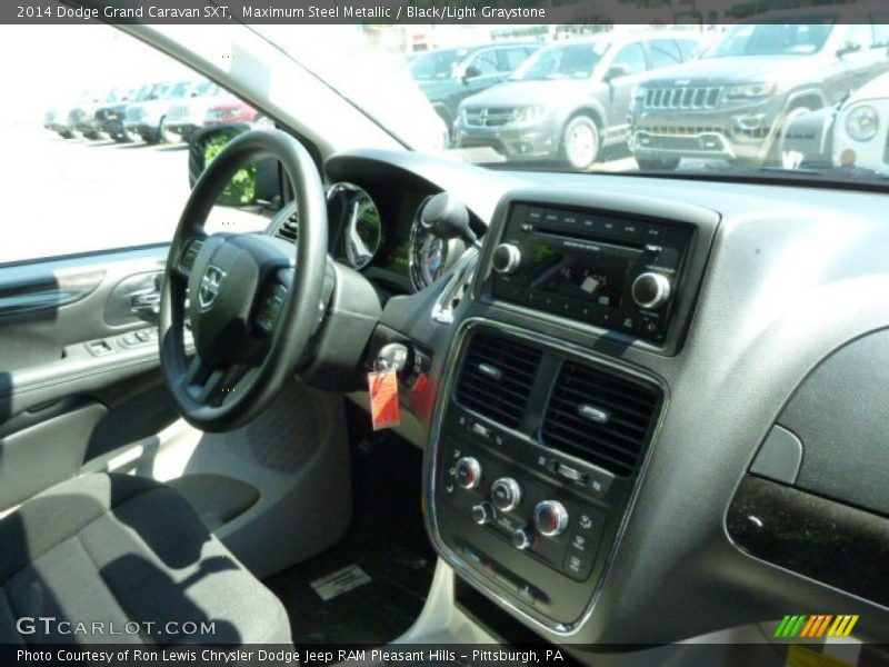 Maximum Steel Metallic / Black/Light Graystone 2014 Dodge Grand Caravan SXT