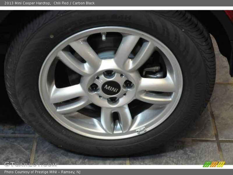 Chili Red / Carbon Black 2013 Mini Cooper Hardtop
