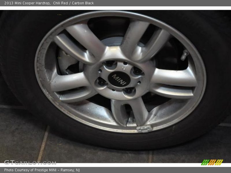 Chili Red / Carbon Black 2013 Mini Cooper Hardtop