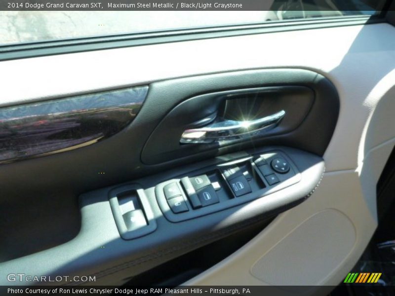 Maximum Steel Metallic / Black/Light Graystone 2014 Dodge Grand Caravan SXT