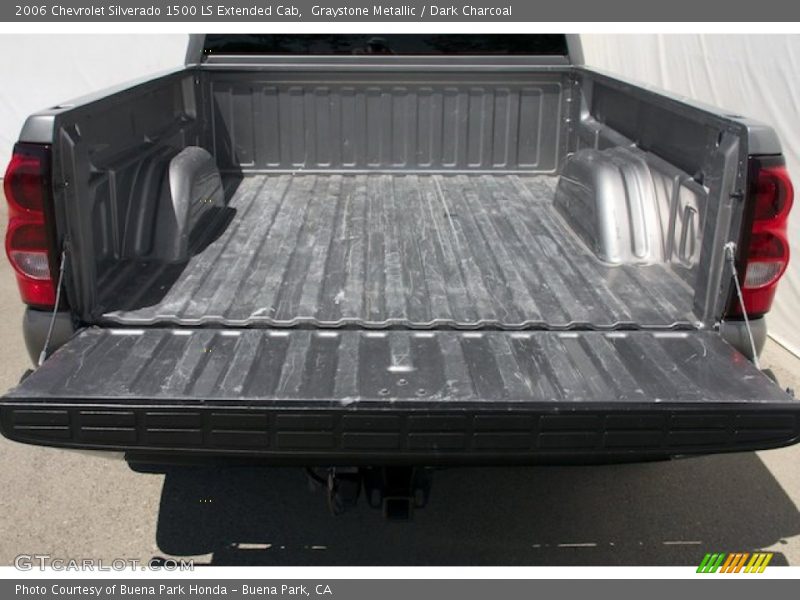 Graystone Metallic / Dark Charcoal 2006 Chevrolet Silverado 1500 LS Extended Cab