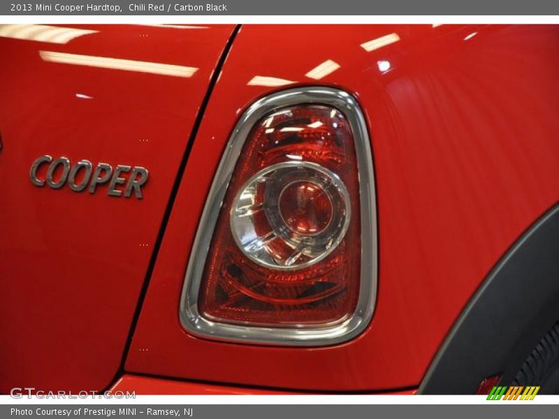 Chili Red / Carbon Black 2013 Mini Cooper Hardtop