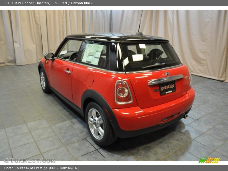 Chili Red / Carbon Black 2013 Mini Cooper Hardtop