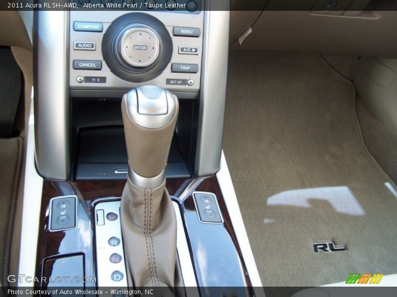 Controls of 2011 RL SH-AWD