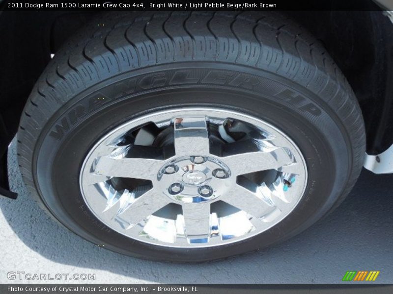 Bright White / Light Pebble Beige/Bark Brown 2011 Dodge Ram 1500 Laramie Crew Cab 4x4