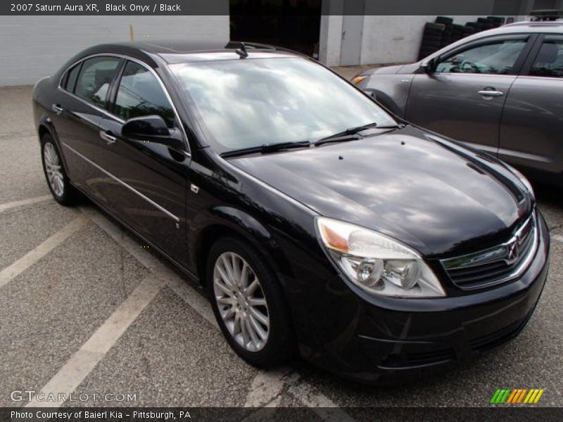 Black Onyx / Black 2007 Saturn Aura XR