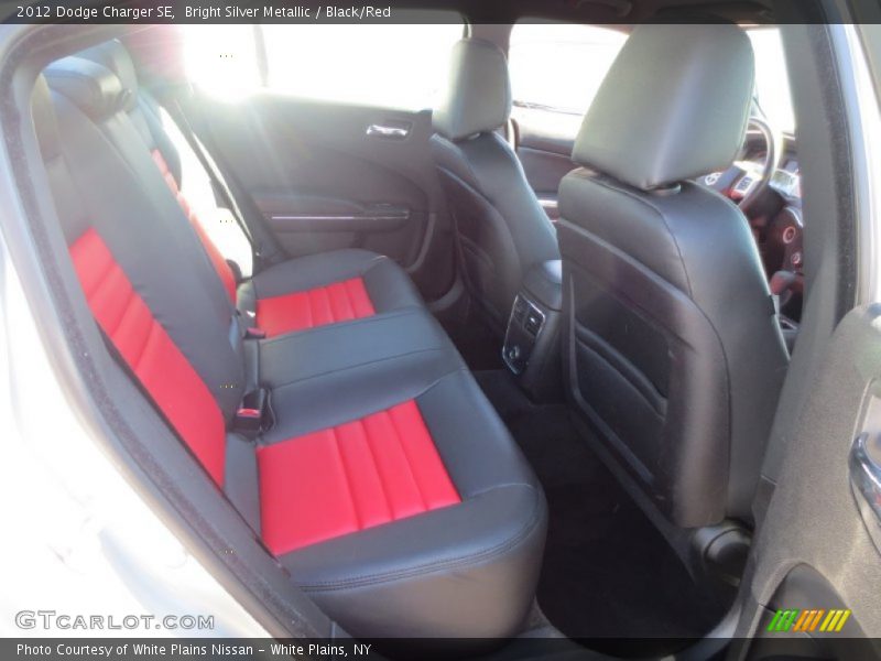 Bright Silver Metallic / Black/Red 2012 Dodge Charger SE