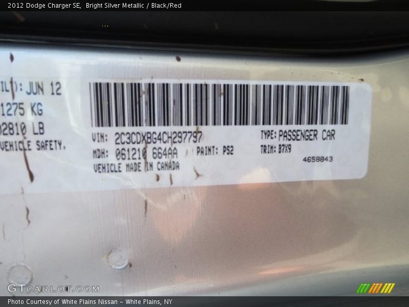 Bright Silver Metallic / Black/Red 2012 Dodge Charger SE