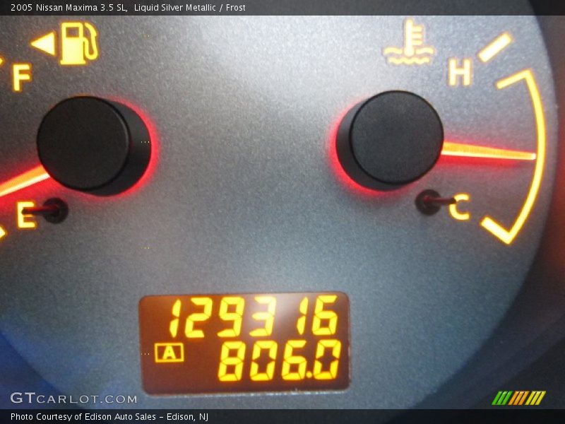Liquid Silver Metallic / Frost 2005 Nissan Maxima 3.5 SL