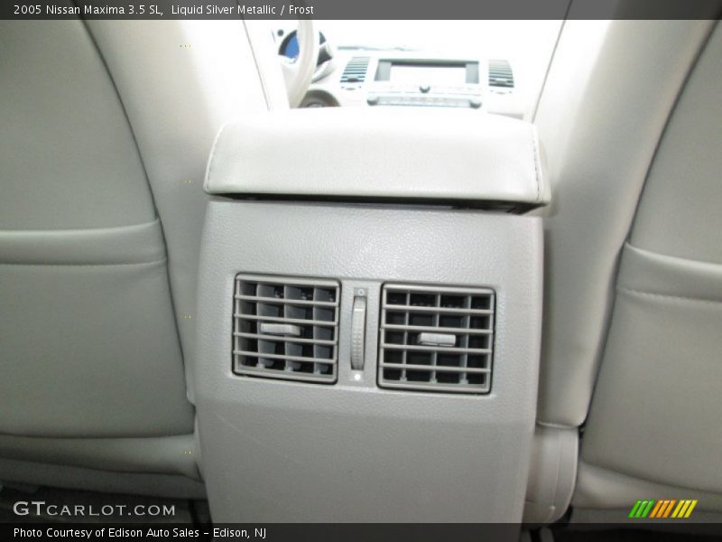 Liquid Silver Metallic / Frost 2005 Nissan Maxima 3.5 SL